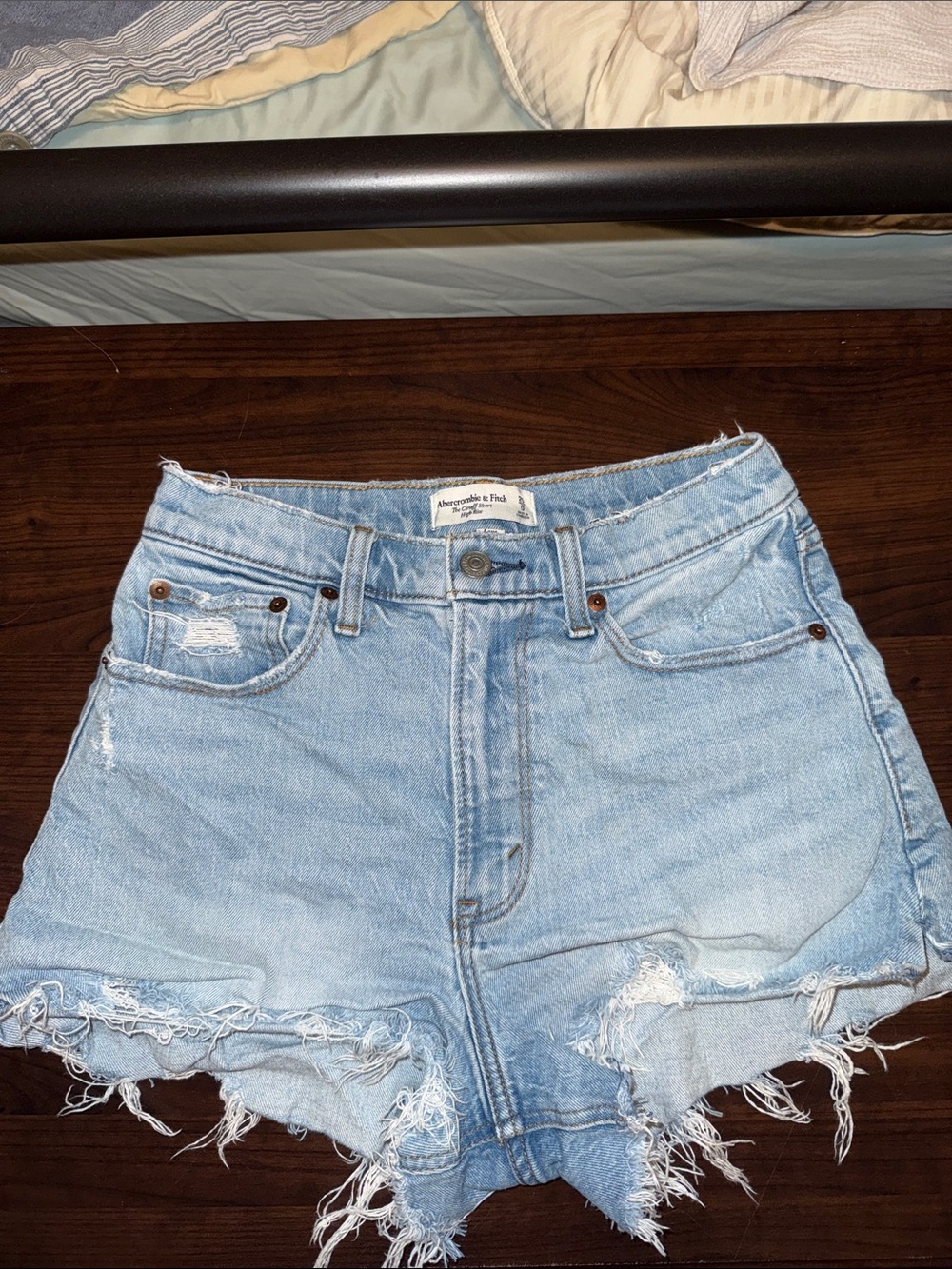 Abercrombie & Fitch Cutoff Short Light Blue High-Rise Size 0/25 Curve Love